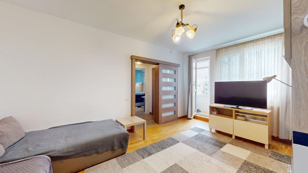 Apartament cu 2 camere de vânzare în 1 Mai, București – fotografia 1 din 13