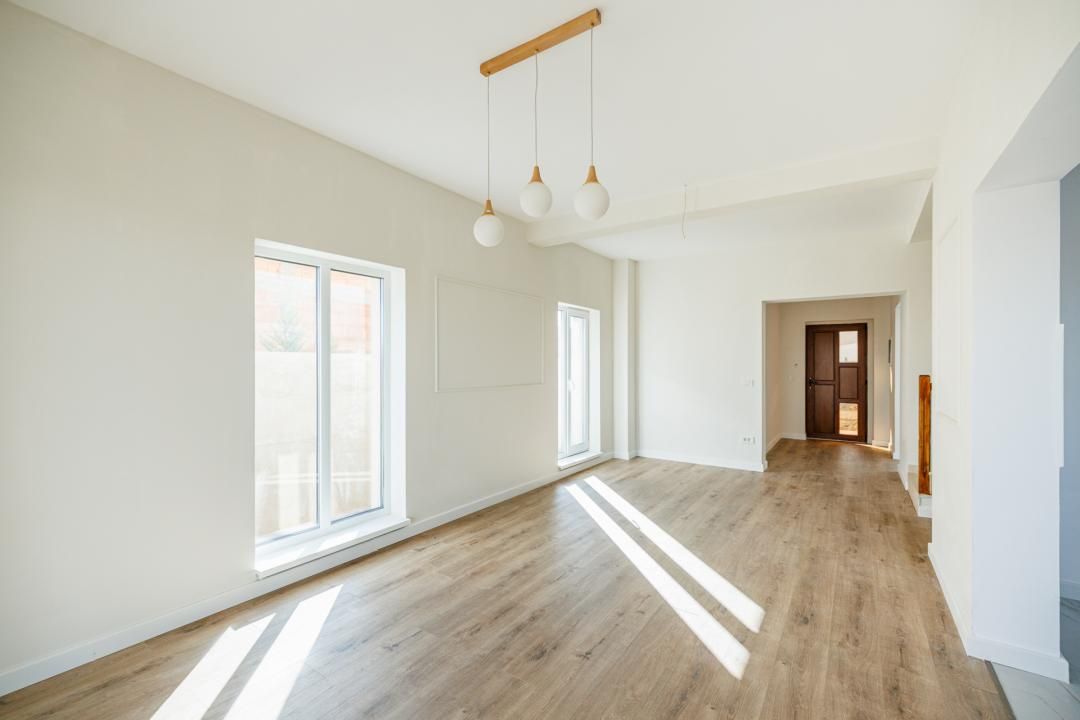 Casă cu 5 camere de vânzare în Săcălaz – fotografia 11 din 43