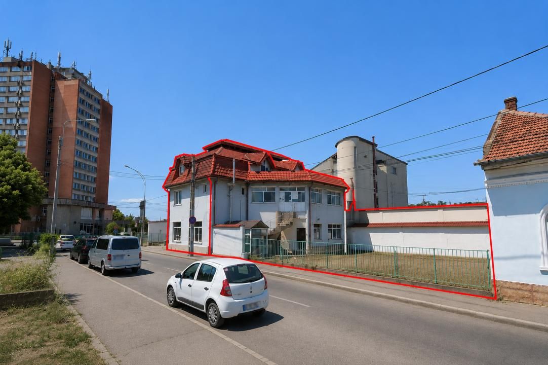 Spațiu comercial cu 10 camere de vânzare în Central, Drobeta-Turnu Severin – fotografia 3 din 6
