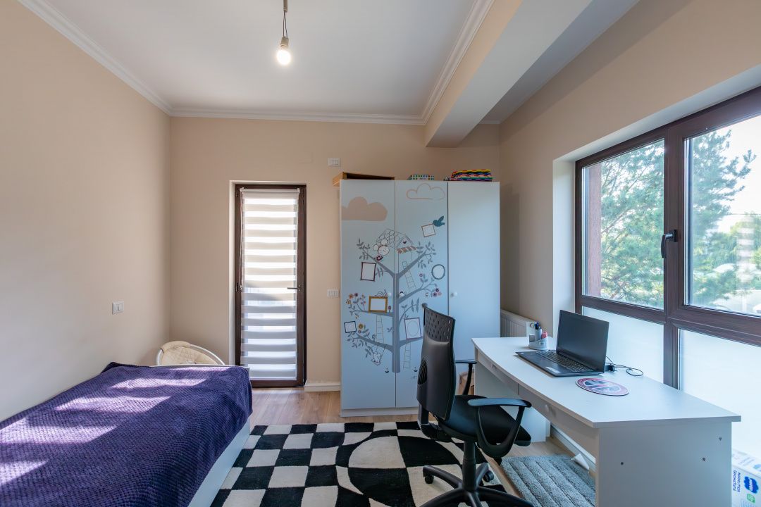 Casă cu 5 camere de vânzare în Gheraiesti, Bacău – fotografia 21 din 30