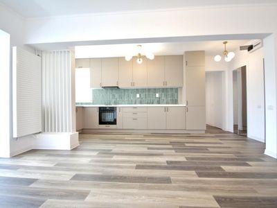 Apartament cu 3 camere de închiriat în Colentina, București – fotografia 2 din 15
