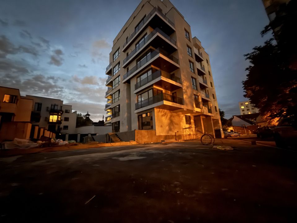 Apartament cu 3 camere de vânzare în Mosilor, București – fotografia 1 din 20