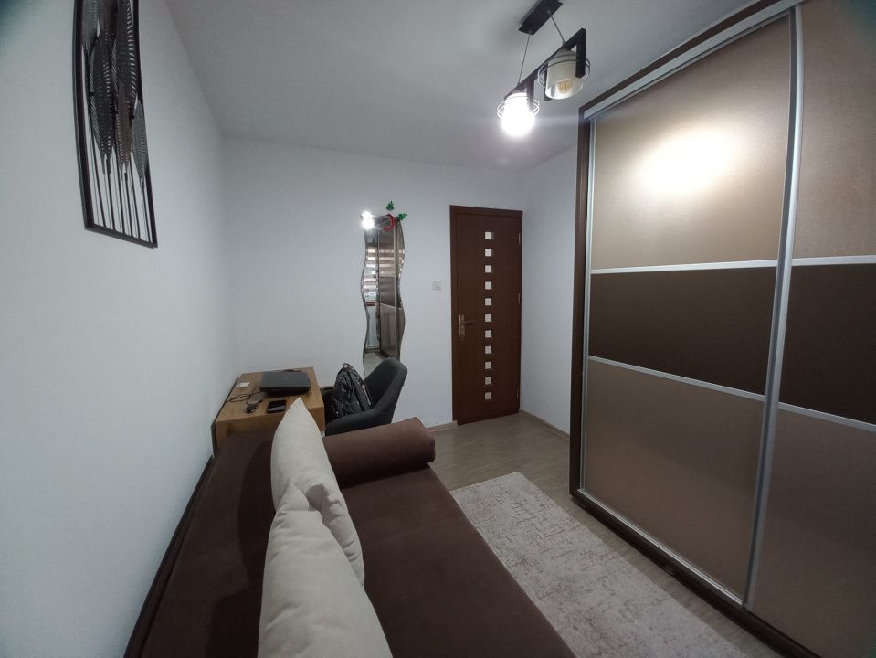 Apartament cu 3 camere de vânzare în Inel I, Constanța – fotografia 6 din 13