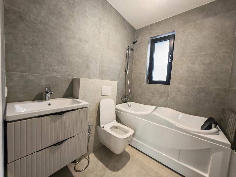 Casă cu 5 camere de vânzare în Otopeni – fotografia 11 din 31