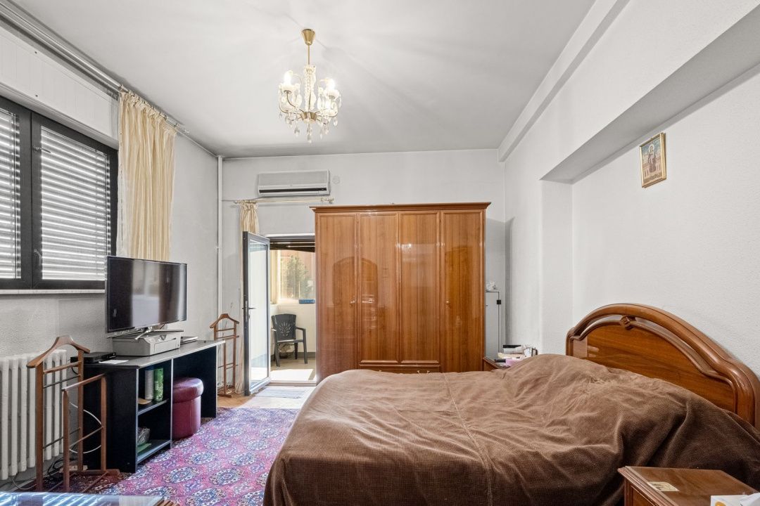 Casă cu 9 camere de vânzare în Ștefan cel Mare, București – fotografia 21 din 40