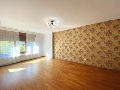 Casă cu 4 camere de vânzare în Sud, Ploiești – fotografia 5 din 17