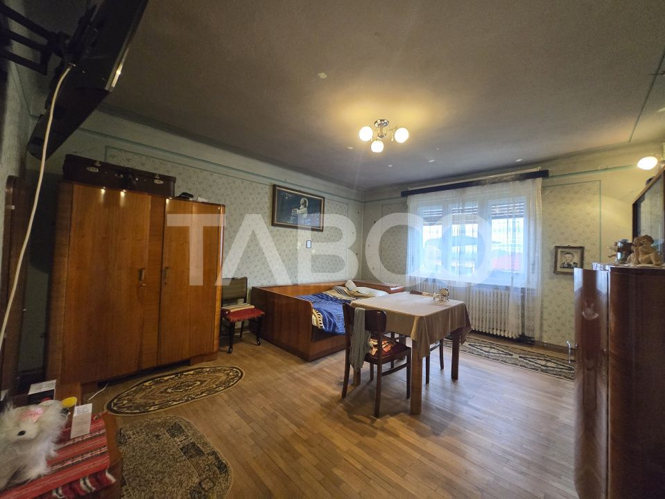 Apartament cu 4 camere de vânzare în Sub Arini, Sibiu – fotografia 3 din 12