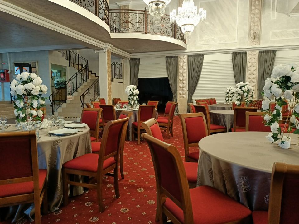 Spațiu comercial cu 2 camere de vânzare în Vest, Valu lui Traian – fotografia 5 din 25