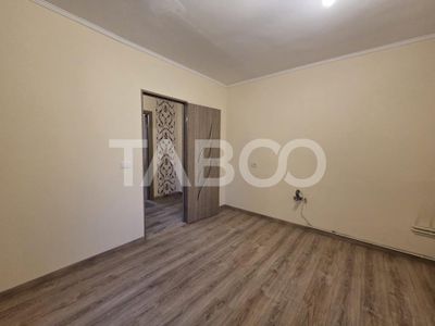 Apartament cu 4 camere de închiriat în Făgăraș – fotografia 4 din 11