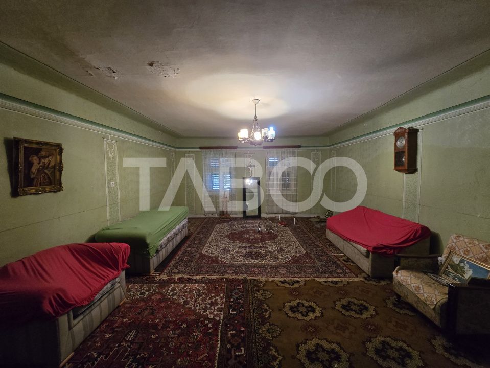 Casă cu 6 camere de vânzare în Nou – fotografia 10 din 27