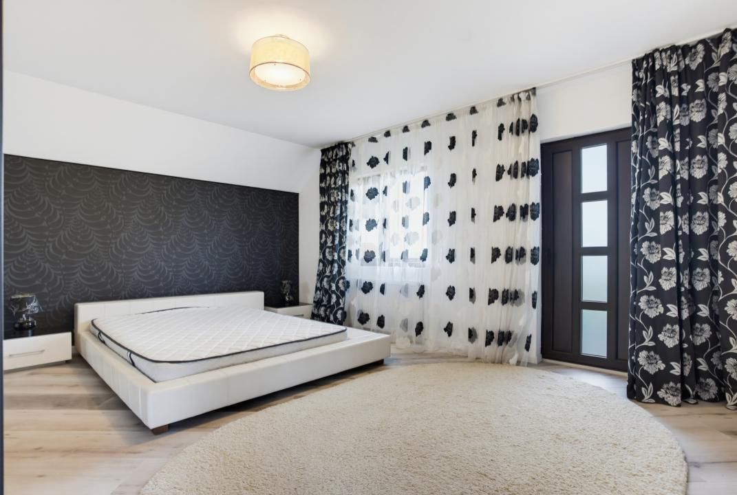Casă cu 4 camere de vânzare în Horpaz – fotografia 18 din 31