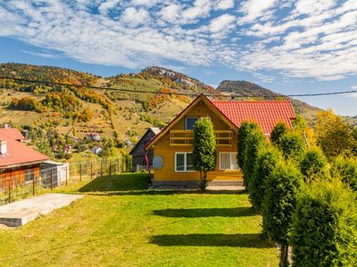 Casă cu 4 camere de vânzare în Central, Magura – fotografia 3 din 40