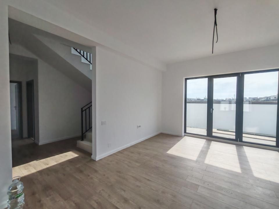Casă cu 4 camere de vânzare în Otopeni – fotografia 6 din 15