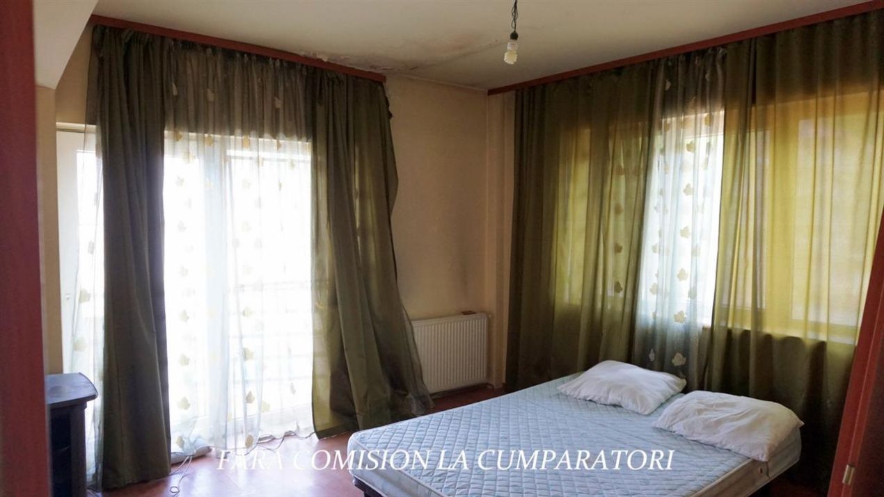 Casă cu 12 camere de vânzare în Călimănești – fotografia 10 din 37