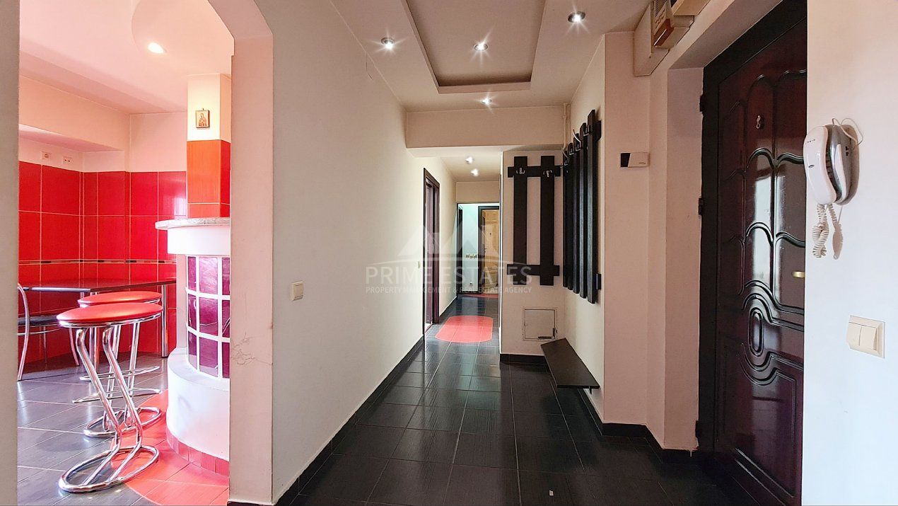 Apartament cu 3 camere de vânzare în Unirii, București – fotografia 2 din 15