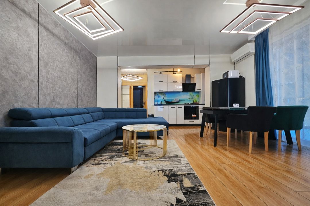Apartament cu 2 camere de vânzare în Est, Mamaia-Sat – fotografia 2 din 14