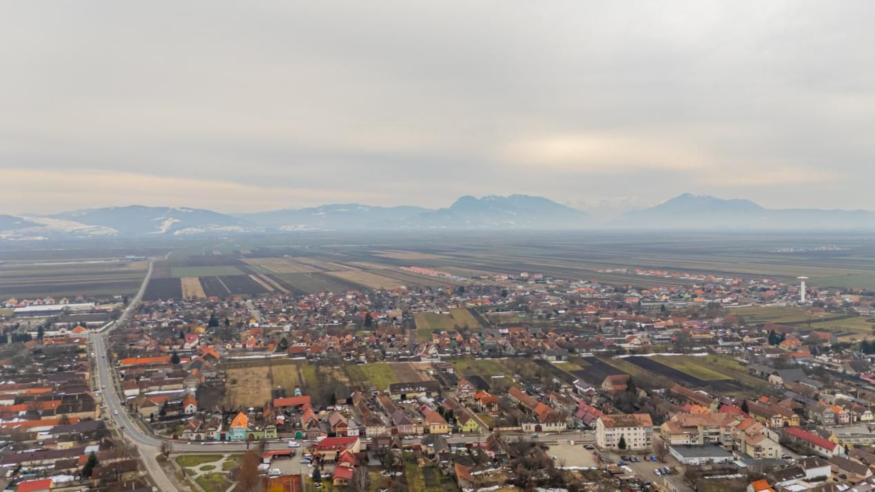 Casă cu 5 camere de vânzare în Central, Prejmer – fotografia 33 din 35