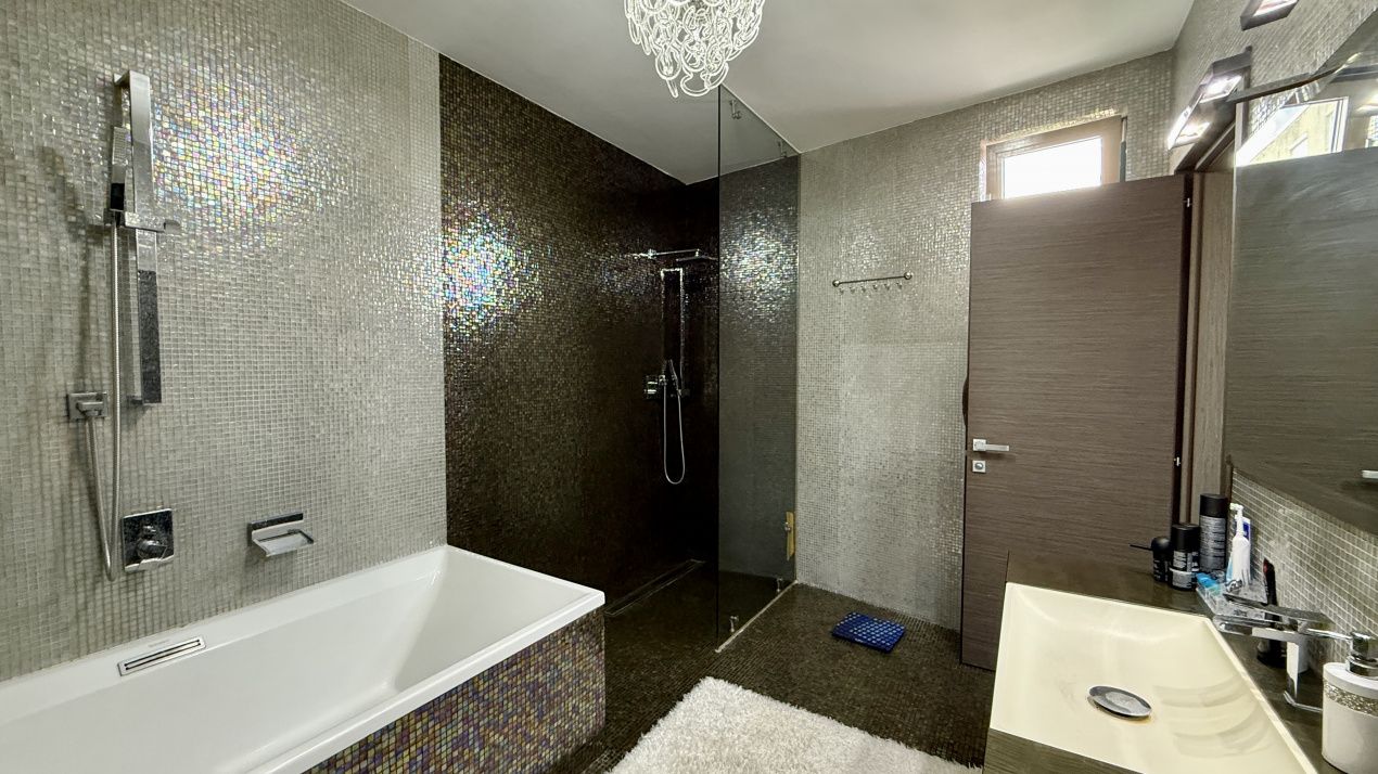 Apartament cu 3 camere de vânzare în Tomis Nord, Constanța – fotografia 15 din 38