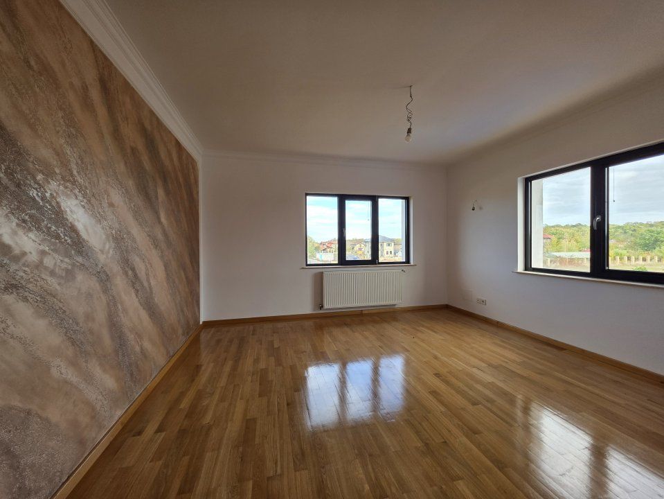 Casă cu 8 camere de vânzare în Snagov – fotografia 14 din 26
