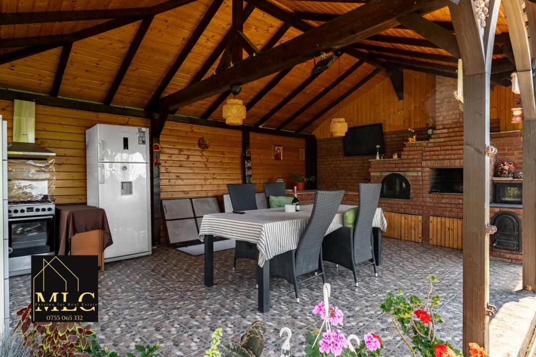 Casă cu 5 camere de vânzare în Central, Brănești – fotografia 16 din 20
