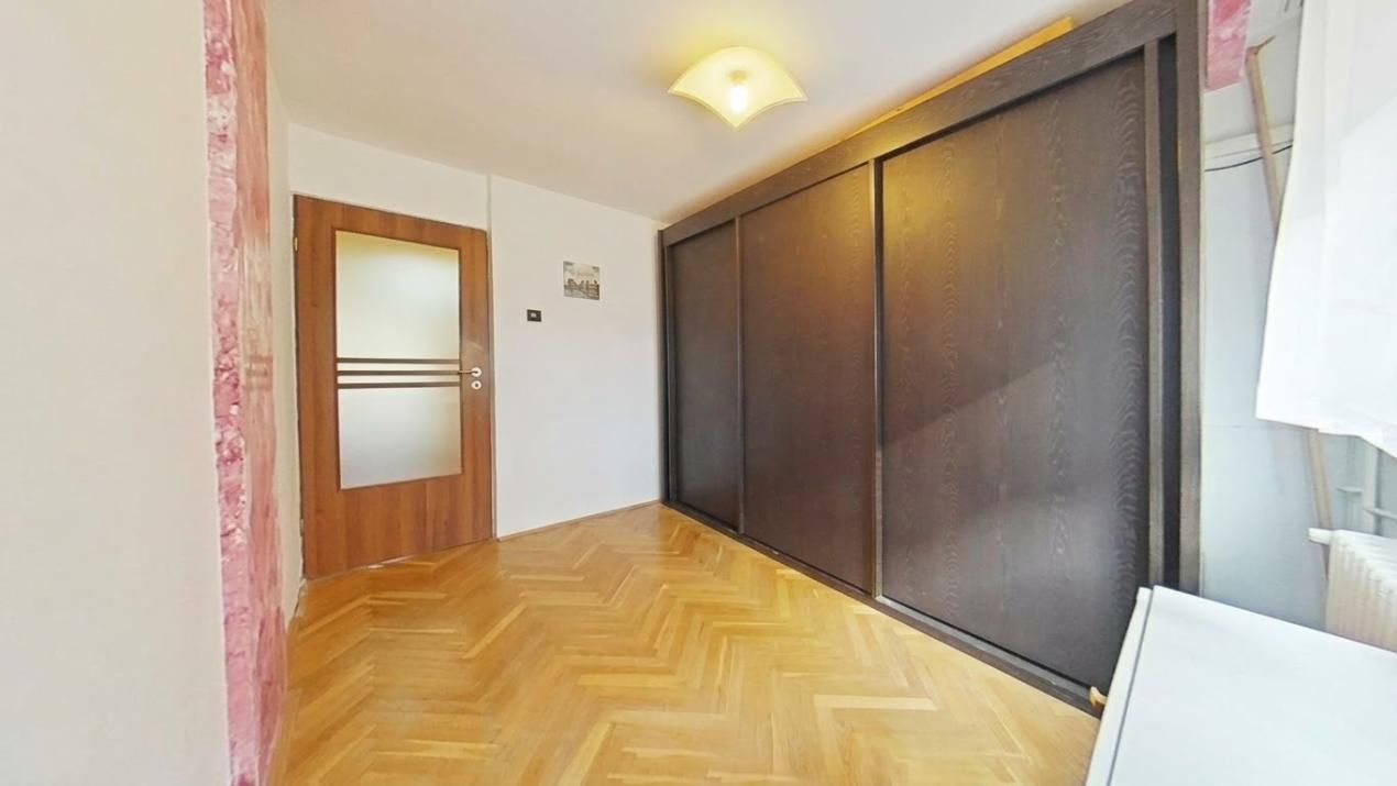 Apartament cu 4 camere de închiriat în Arad – fotografia 15 din 16