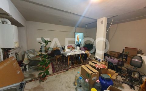 Apartament cu 5 camere de vânzare în Făgăraș