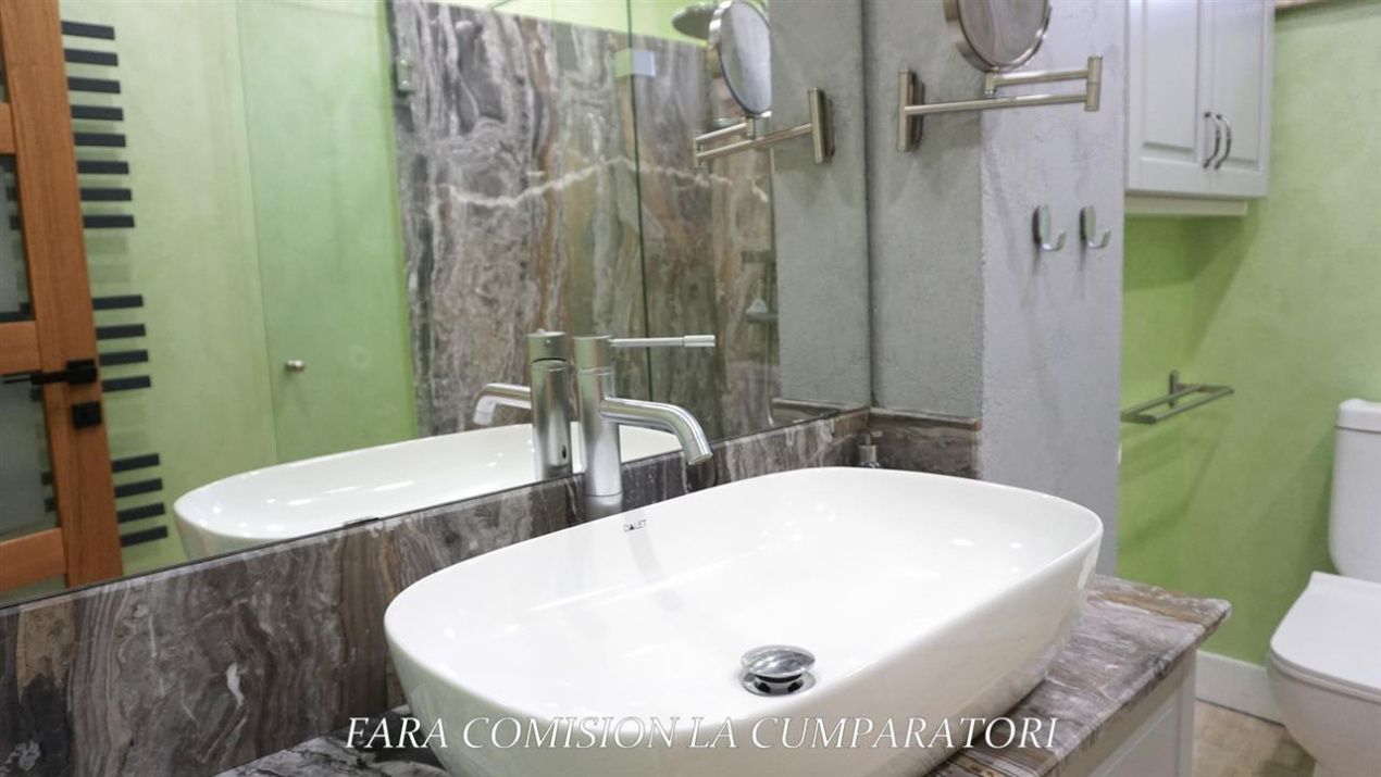 Apartament cu 4 camere de vânzare în Central, Râmnicu Vâlcea – fotografia 20 din 28