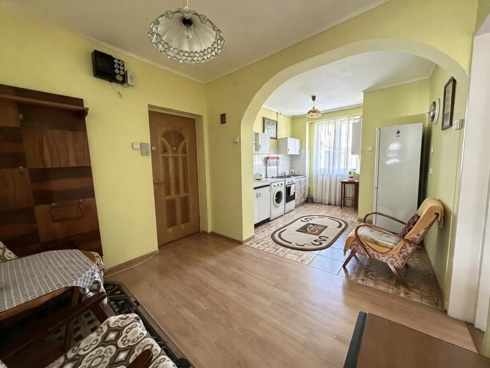 Apartament cu 3 camere de vânzare în Hipodrom 2, Sibiu – fotografia 1 din 10