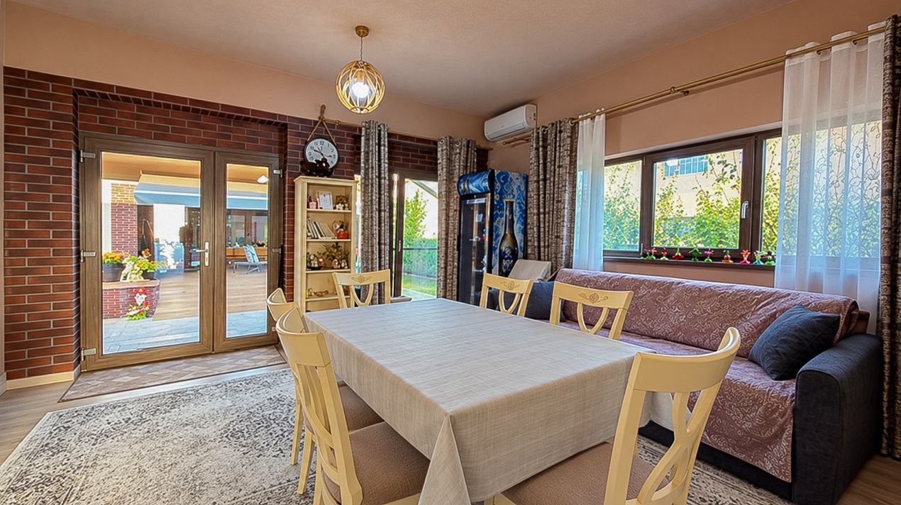 Casă cu 5 camere de vânzare în Cumpăna – fotografia 29 din 34