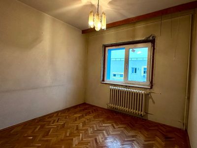 Apartament cu 4 camere de vânzare în Rahova, București – fotografia 4 din 7