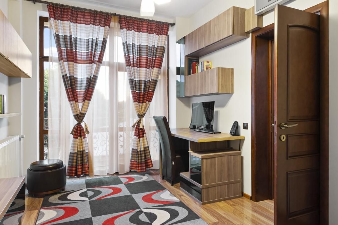 Casă cu 8 camere de vânzare în Vatra Luminoasa, București – fotografia 32 din 38