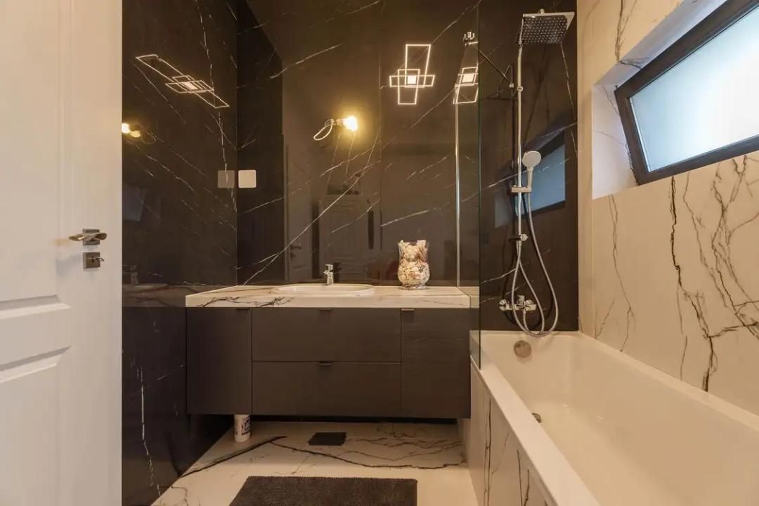 Casă cu 5 camere de vânzare în Tunari – fotografia 11 din 36