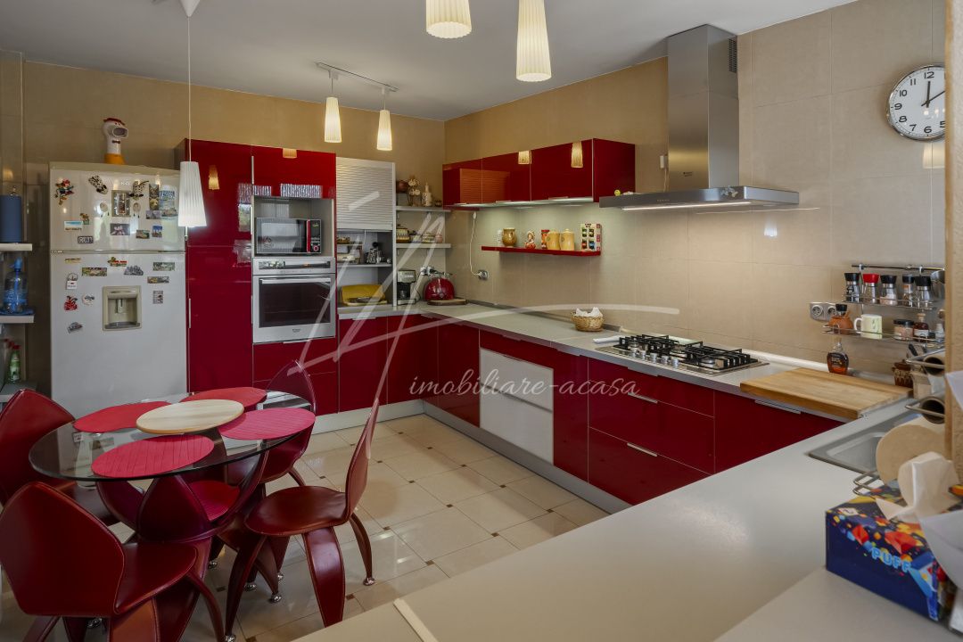 Casă cu 7 camere de vânzare în Central, Balotești – fotografia 19 din 27