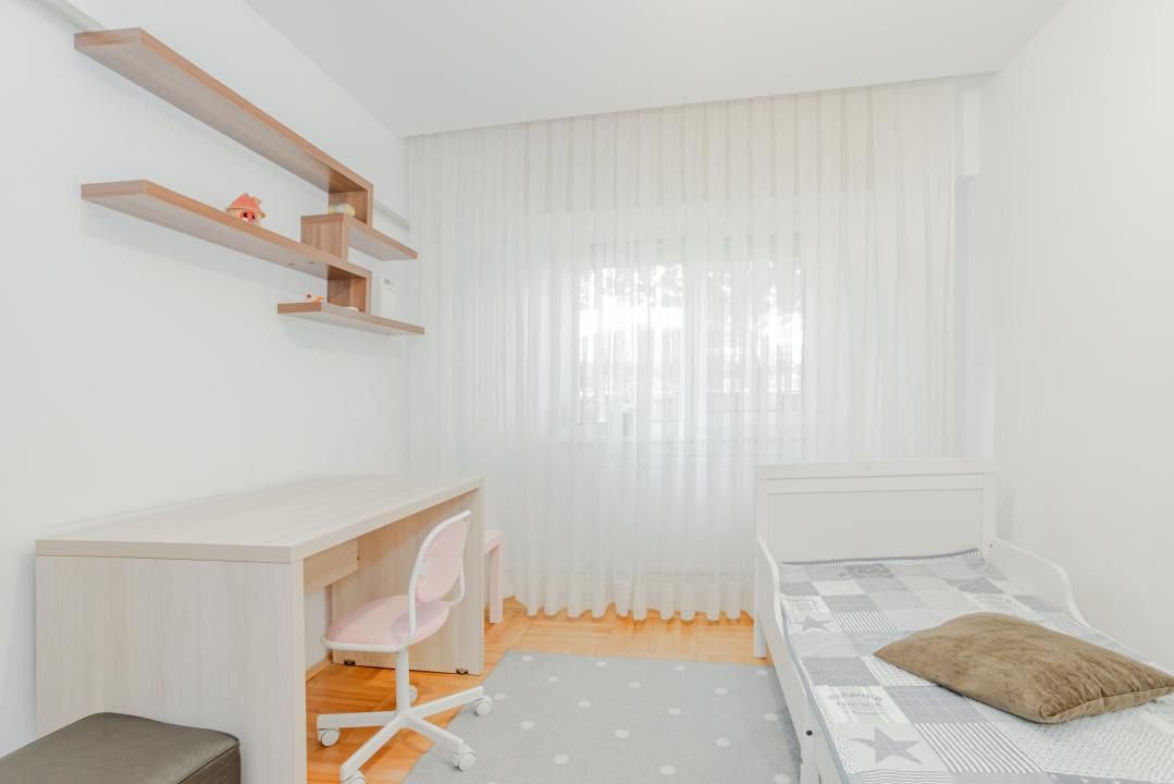 Apartament cu 3 camere de închiriat în Faleza Nord, Constanța – fotografia 18 din 22