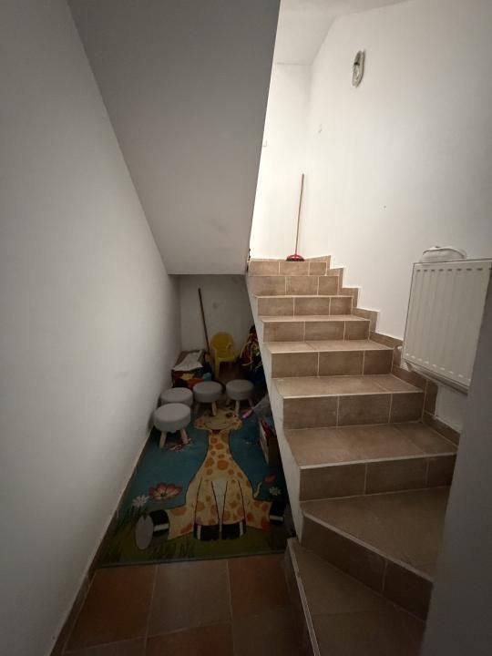Spațiu comercial cu 6 camere de vânzare în Central, Giurgiu – fotografia 6 din 17
