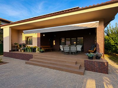 Casă cu 5 camere de vânzare în Cumpăna – fotografia 2 din 34