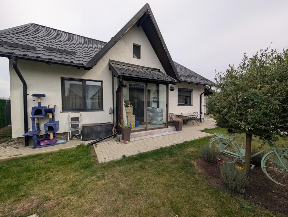 Casă cu 3 camere de vânzare în Central, Hemeius – fotografia 5 din 13