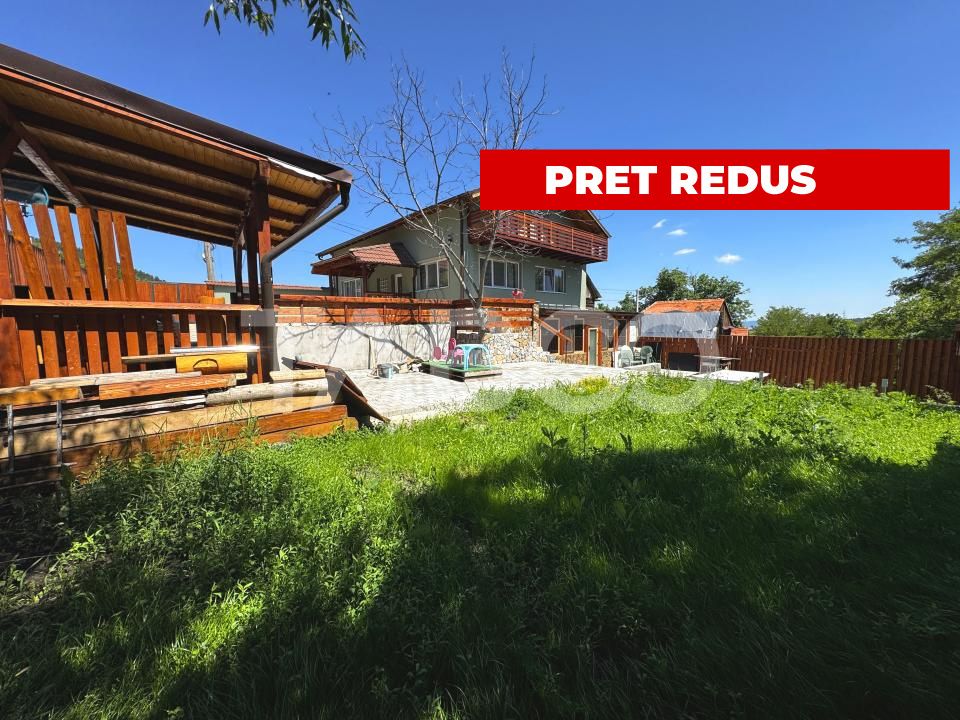 Casă cu 7 camere de vânzare în Rășinari – fotografia 1 din 32