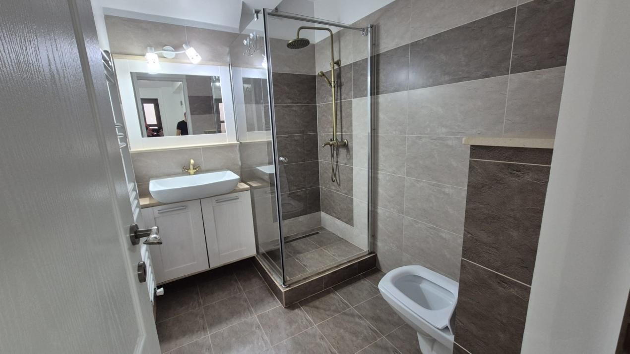 Casă cu 3 camere de vânzare în Central, Geamana – fotografia 5 din 17