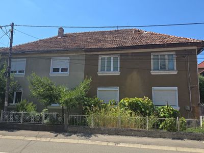 Casă cu 6 camere de vânzare în Central, Orsova – fotografia 2 din 9