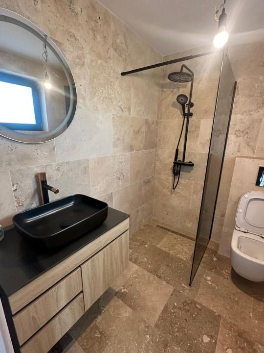 Casă cu 5 camere de vânzare în Dascalu – fotografia 16 din 33