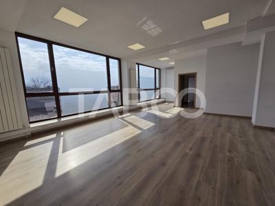 Spațiu de birouri cu 14 camere de vânzare în Făgăraș – fotografia 4 din 15