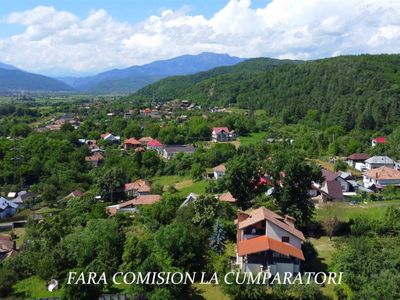 Casă cu 7 camere de vânzare în Daesti – fotografia 5 din 44