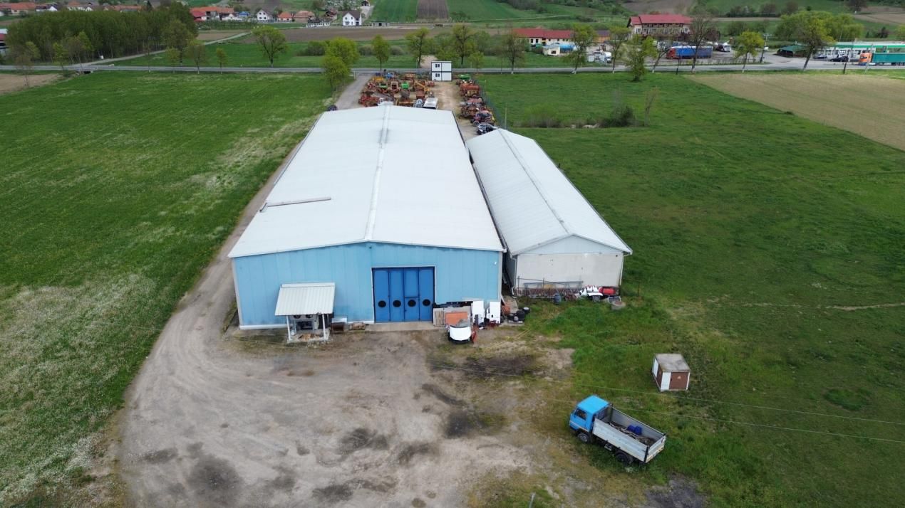 Spațiu industrial de închiriat în Est, Grosi – fotografia 4 din 9