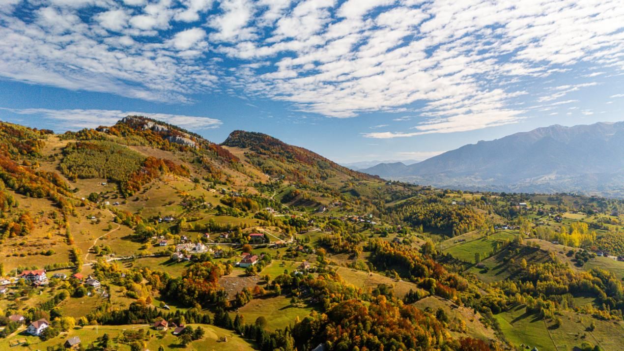 Casă cu 4 camere de vânzare în Central, Magura – fotografia 13 din 40