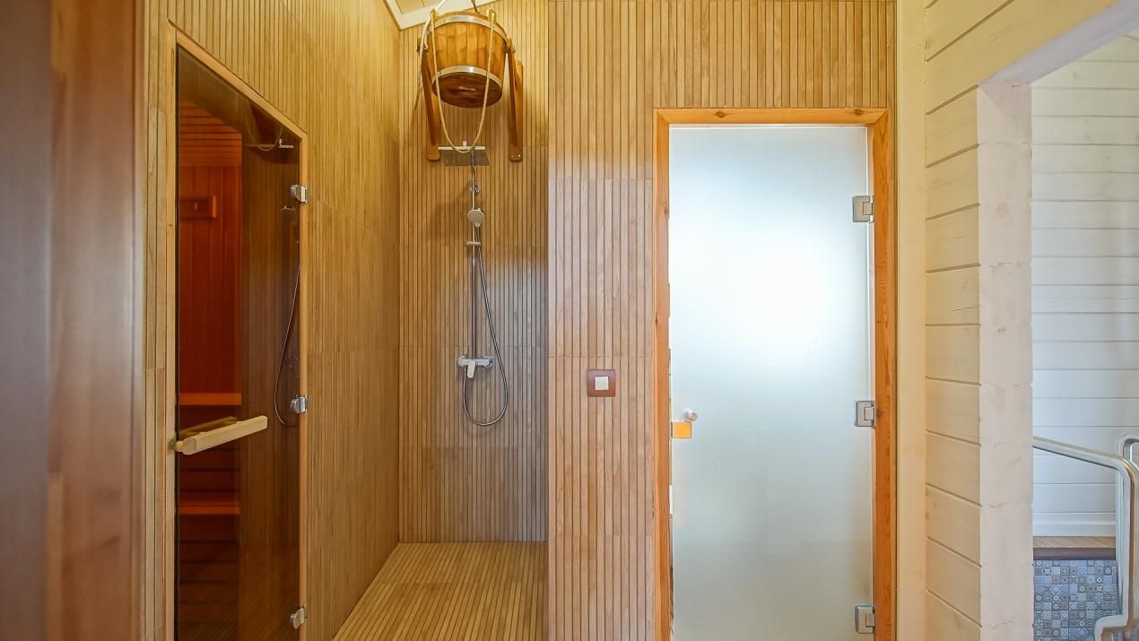 Casă cu 5 camere de vânzare în Exterior Nord, Brașov – fotografia 16 din 38
