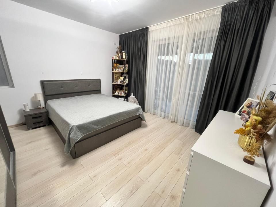 Casă cu 3 camere de închiriat în Central, Tunari – fotografia 11 din 20