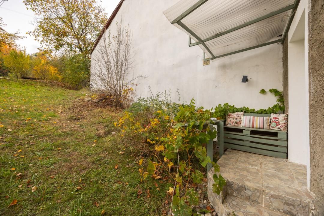 Casă cu 7 camere de vânzare în Central, Bran – fotografia 20 din 38