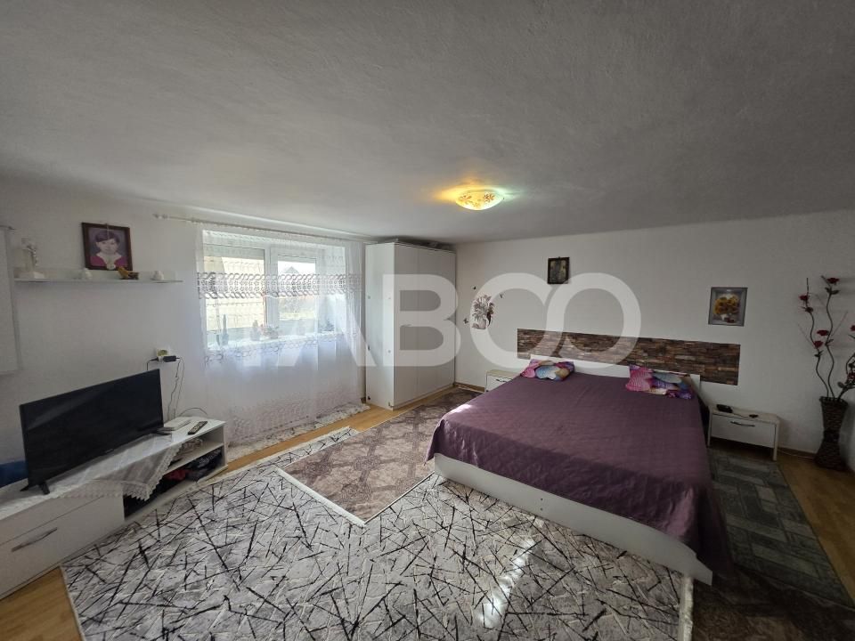 Casă cu 5 camere de vânzare în Vurpar – fotografia 14 din 26