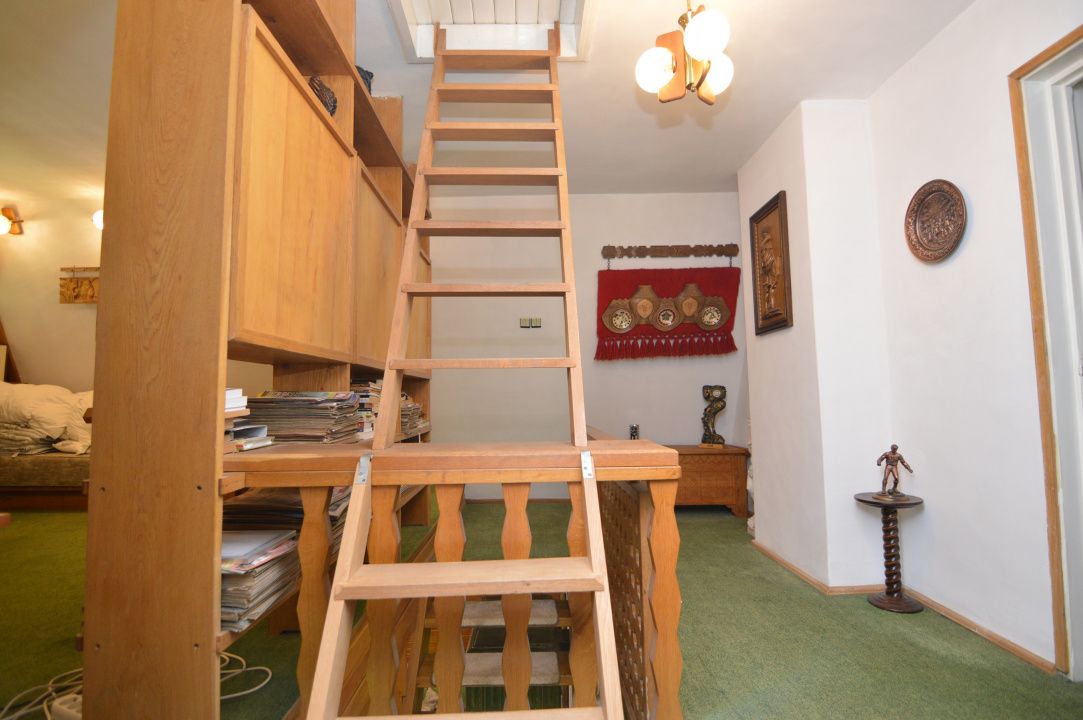 Casă cu 6 camere de vânzare în Central, Cheia – fotografia 21 din 40